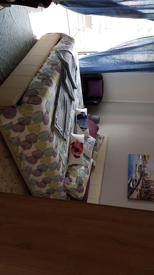 B & B Leti Battipaglia Bagian luar foto